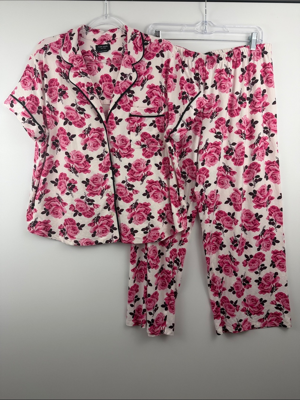 Kate Spade Pink Rose Floral Pajama Set Black Trim XL - Picture 2 of 11